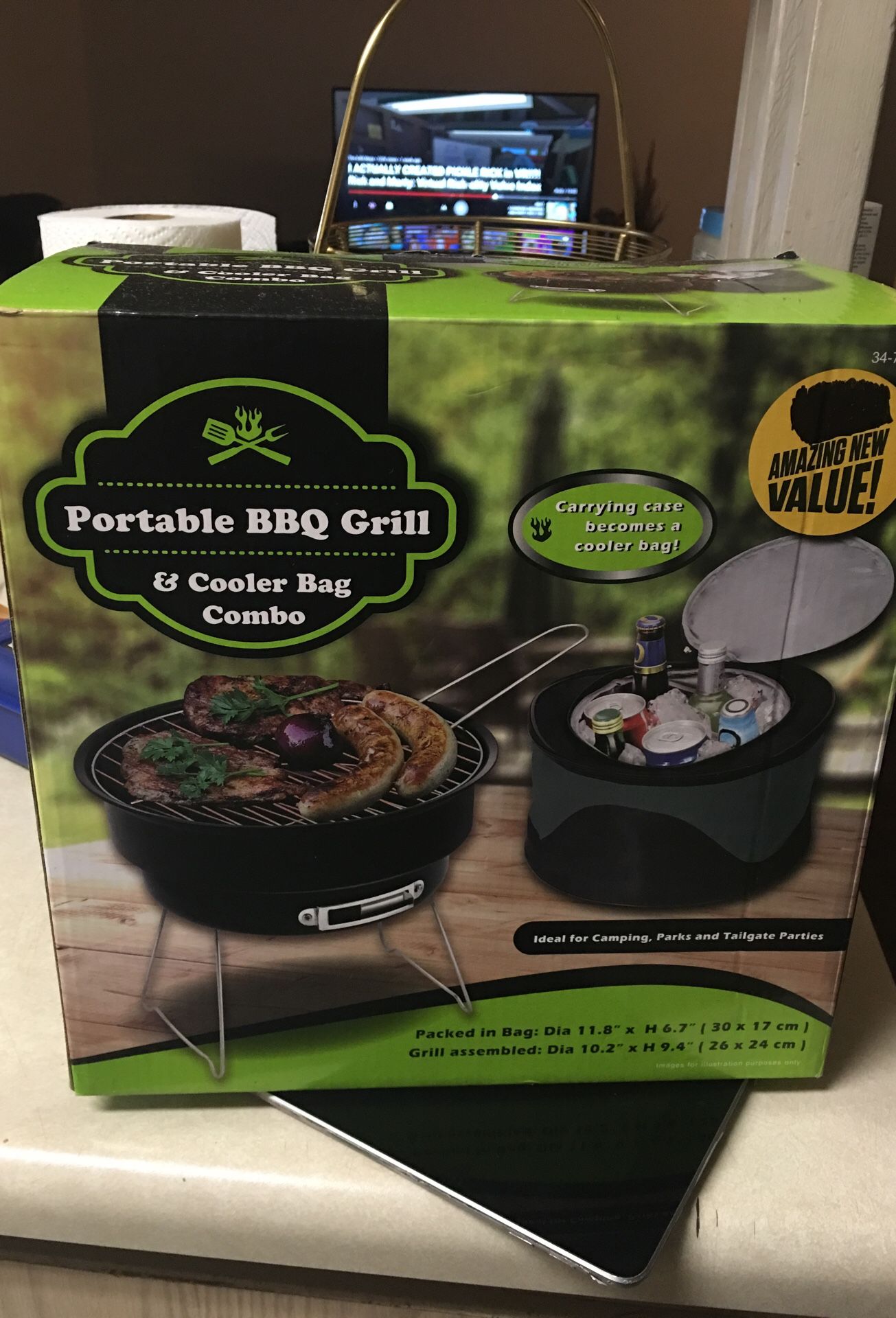 Portable bbq grill & cooler bag
