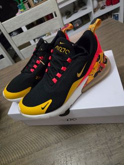 Nike Air Max 270
Floral Black Crimson Gold (Women's)