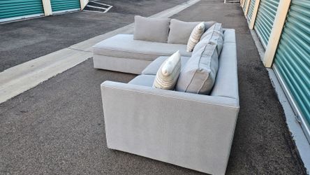 FREE DELIVERY!!! West Elm "Harris" 2pc Sectional Couch GRAY ($3.4K Retail...70% OFF!!!)