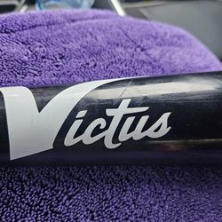 Victus Torpedo Size  33 Maple