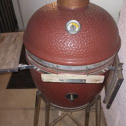 *****KAMADO JOE SMOKER AND BBQ GRILL*******