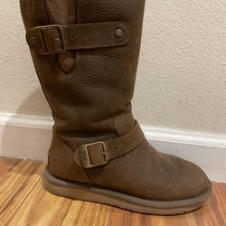 UGG Sutter Boots In Brown  Women’s Size 6, But Fits More Like 5.  