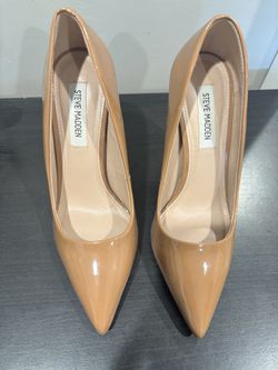 Steve Madden Pumps
