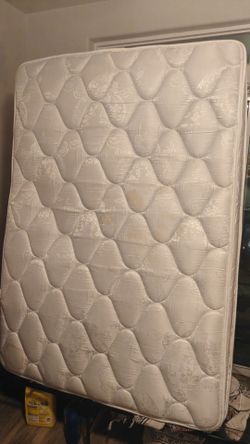 Mattress Queen size