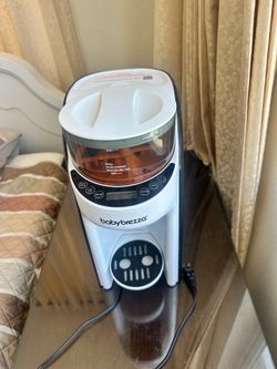 Baby breeze formula dispenser