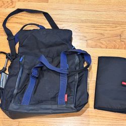 Skip Hop Diaper Bag Bundle + Changing Pad & 2 Mommy Hooks
