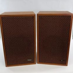 Studio Speakers 