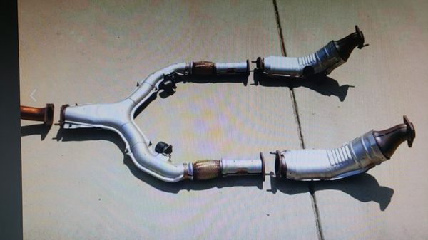 Nissan 2008 350z HR OEM exhaust & cats for Sale in Charlotte, NC - OfferUp