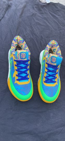 Nike Kyrie 8 Go SE Basketball Shoe Sneaker DV3018-400 Youth Size 1 Y