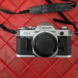 Canon AE-1