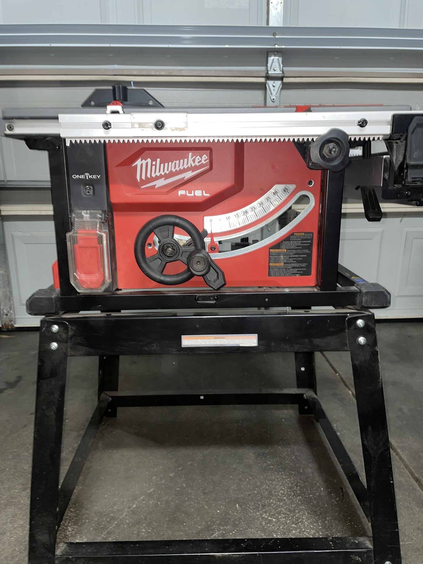 Milwaukee Table Saw