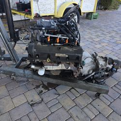 4.6 L Engine 