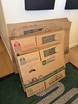30 Moving Boxes 📦