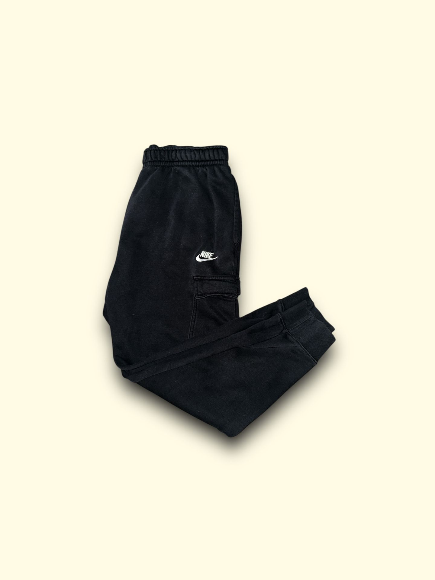 Nike sportswear club fleece cargo sweatpants black men’s large