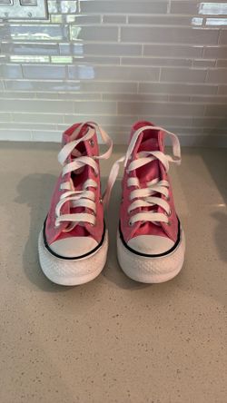 Pink Converse size 3.5 US