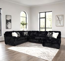 New 3pc Sectional