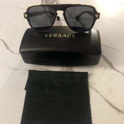 VERSACE BLACK AND GOLD SUNGLASSES 