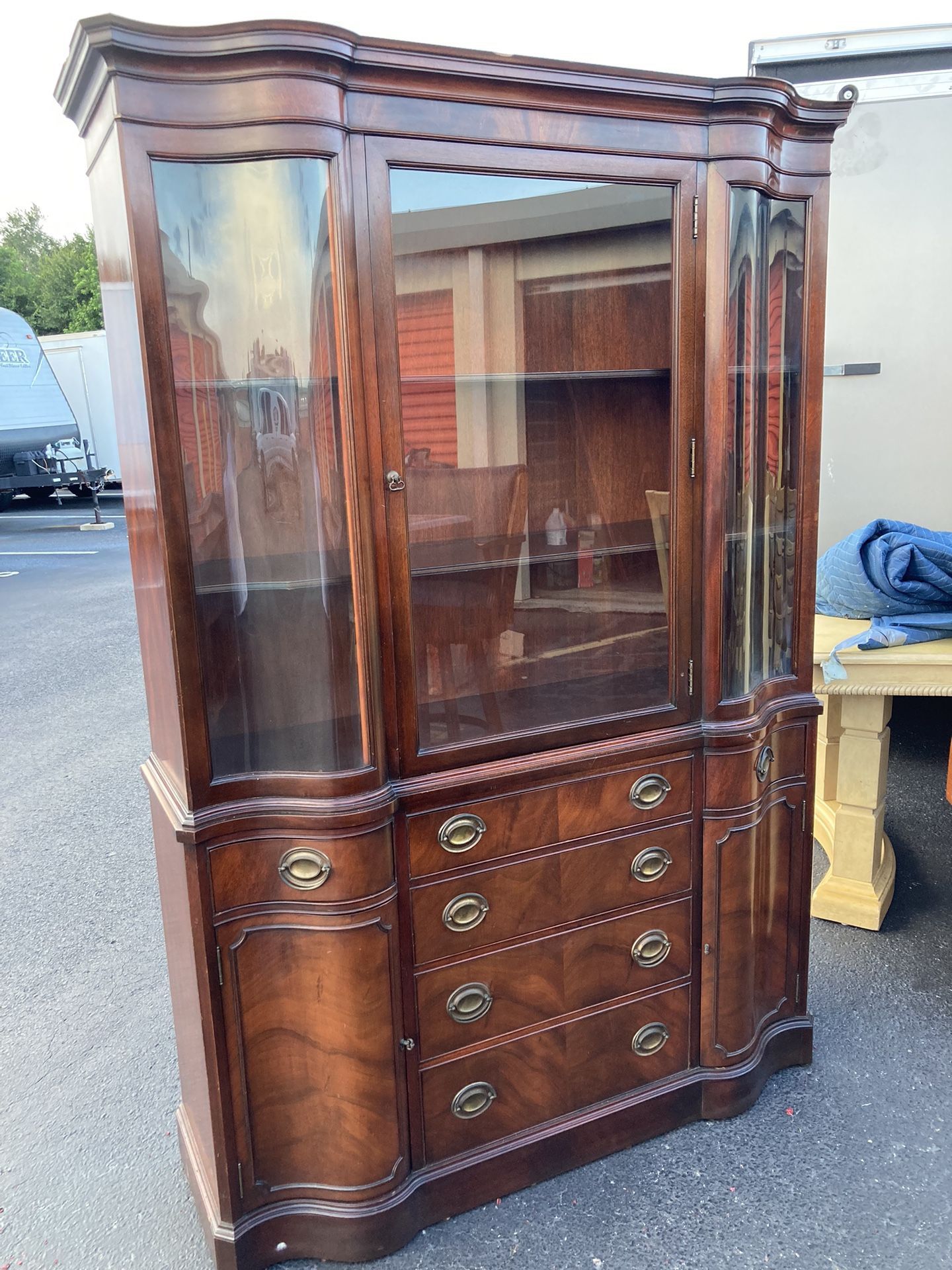 1920s Drexel Glass Hutch