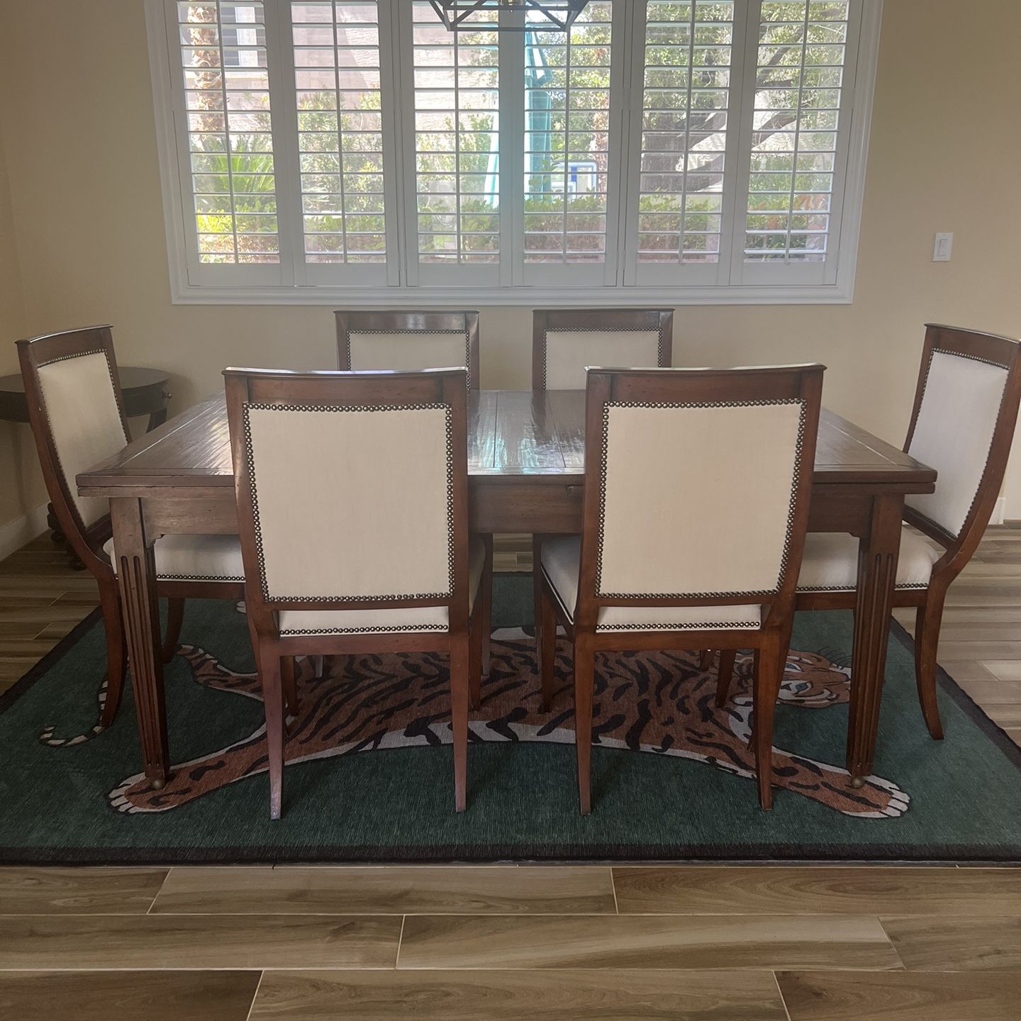 Dining Table With Extensions 