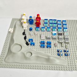 Vintage and Modern Lego Bricks and Minifures Classic Space  MIX LOT (READ)