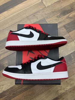 Jordan 1 Low Black Toe Sz 9