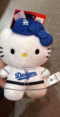 Hello kitty dodgers