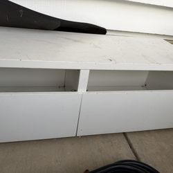 Free Shelf 