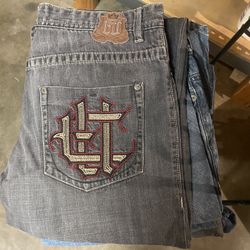 baggy jeans and jorts