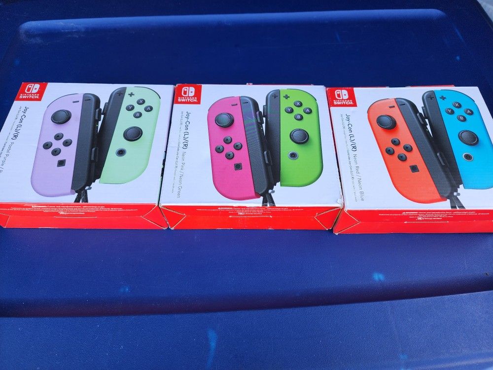 BRAND NEW Nintendo Switch Joycons