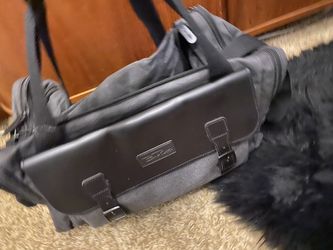 Small duffle or gym bag with pockets new