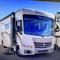 2018 GORGETOWN 30X  3 Series 