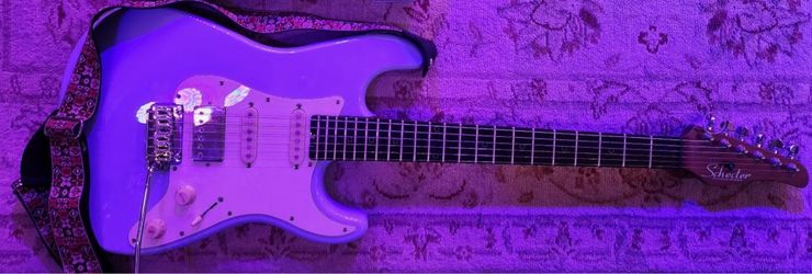 Schecter traditional Nick Johnston guitar