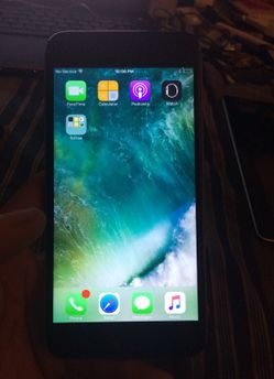 IPhone 6plus 64gb UNLOCKED ,tech special Camera Problem, other than that clean IMEI And no iCLOUD!