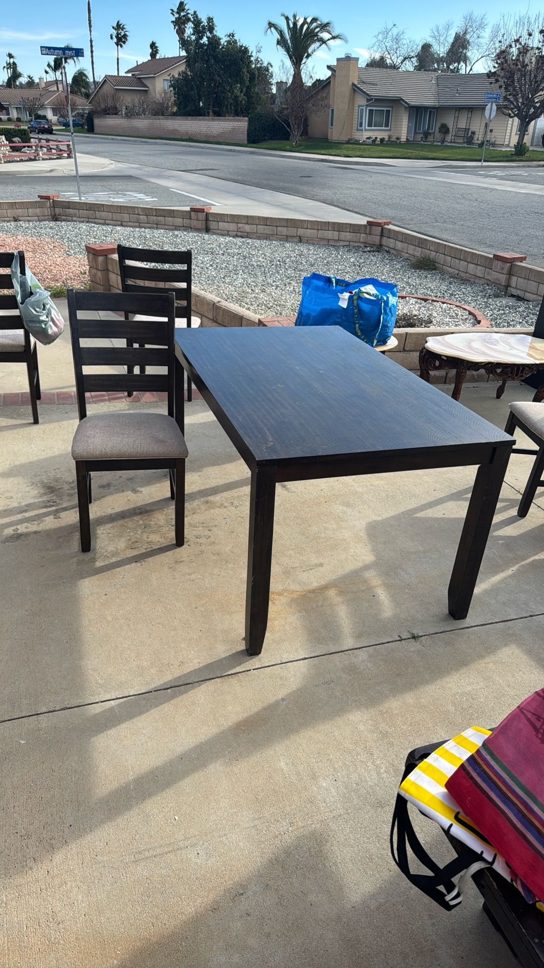 Dining Table 5 chairs