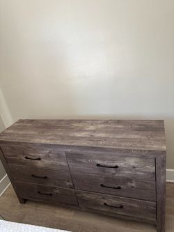 6-Drawer Wood Dresser in Gray Brown