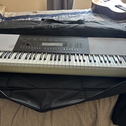Casio WK 220 Keyboard