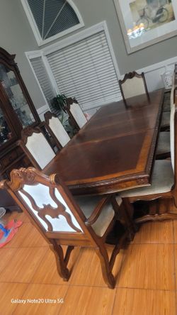 Dining set