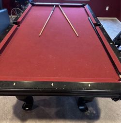 Pool table