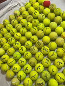 Lot of 131 Used Tennis Balls – Penn, Dunlop, Wilson & More | Mixed Brands | Great for Practice, Dogs & Training