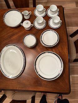 Vintage Nitto Kabuki Japanese Fine China