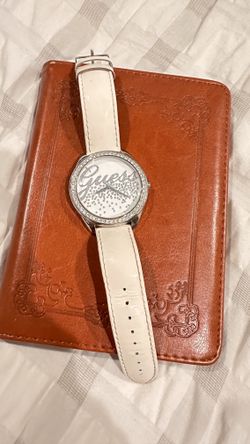 Guess- Woman Wrist Watch