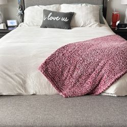 Adjustable/Massage Queen Bed Set