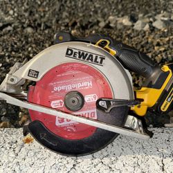 DeWalt Circular Saw