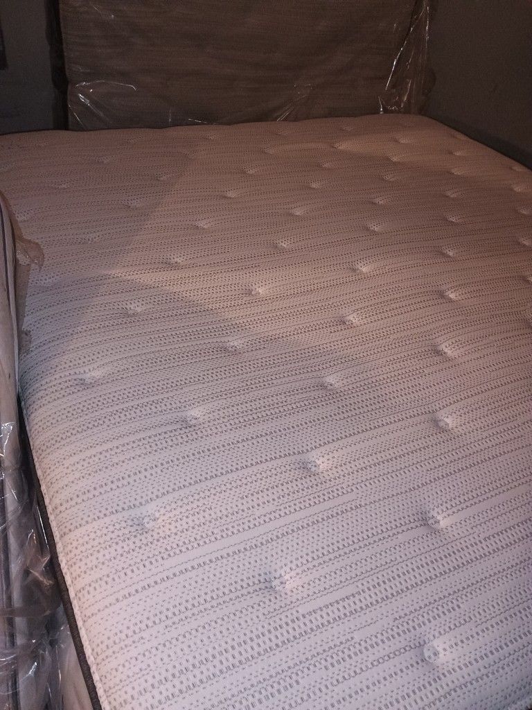 13' King Size Beauty Rest Medium (Plush
