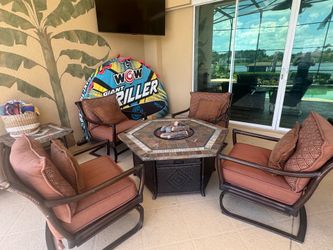Animal Kingdom Collection Firepit Table and Chairs