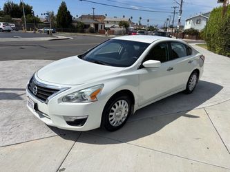 2015 Nissan Altima 25
