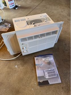 Perfect Aire 5000 BTU 150 Sq. Ft. Window Air Conditioner