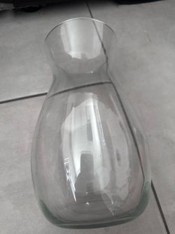 Flower vase