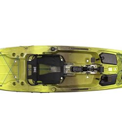 Kayak Pescador 12’ (pedal drive) with additional Accessories 
