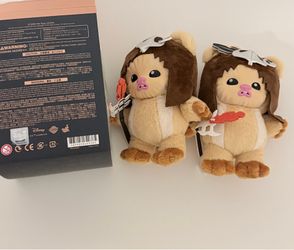 Star Wars cosbi plush keychains/ includes both